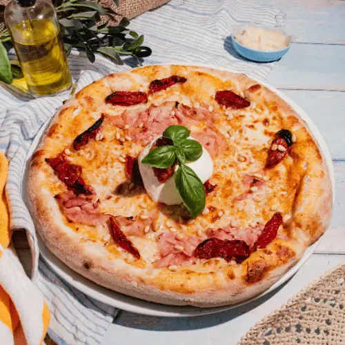 Pizzza Burrata et Prosciutto